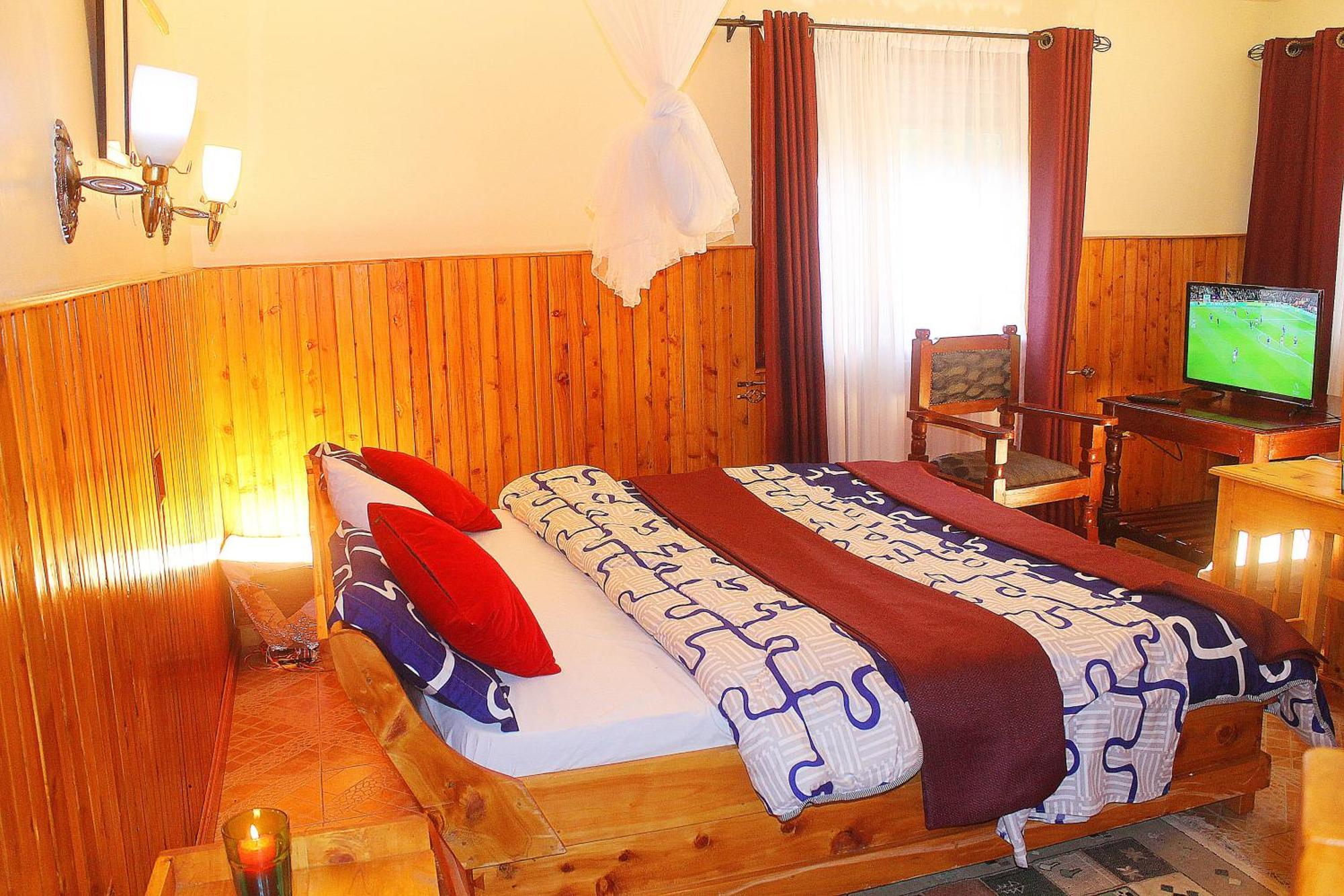 Bunyonyi Safaris Resort Kabale Exterior foto